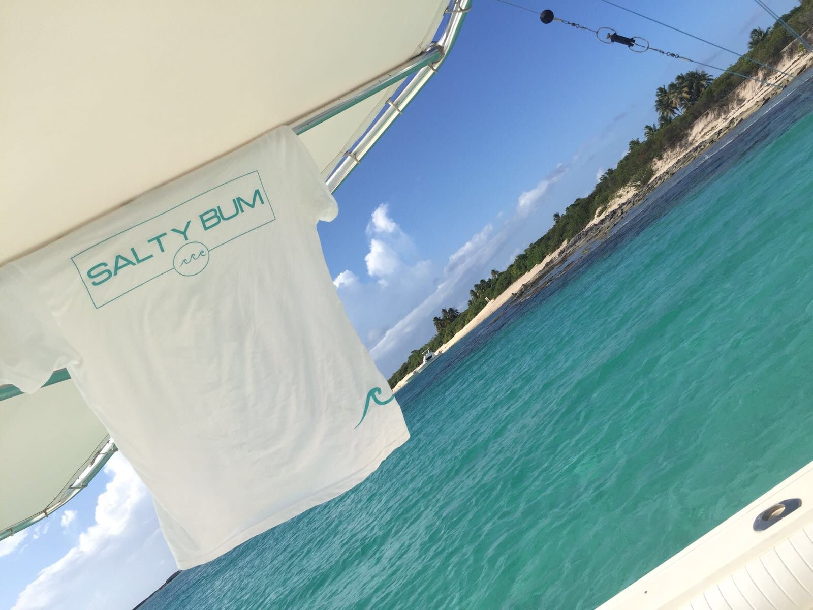 Chill Tee - Salty Bum