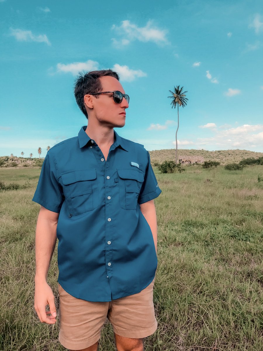 Traveler UV Performance Button - Up Shirt - Navy Small Navy - Salty Bum